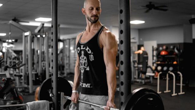 Novas Diretrizes ACSM 2026: Treino de Força com RIR para Hipertrofia