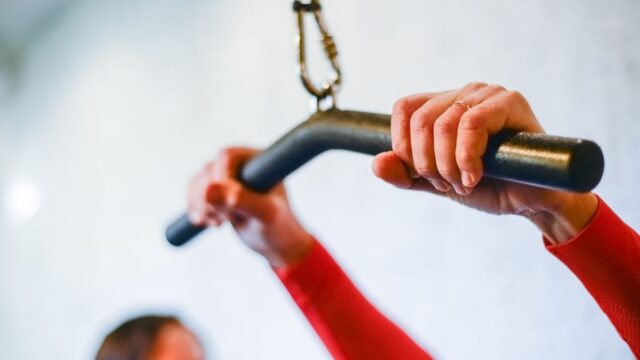 Strap para musculação: Guia de uso e melhores modelos 2026