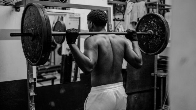 Deload para Hipertrofia: 4 Sinais de Que Você Precisa Agora