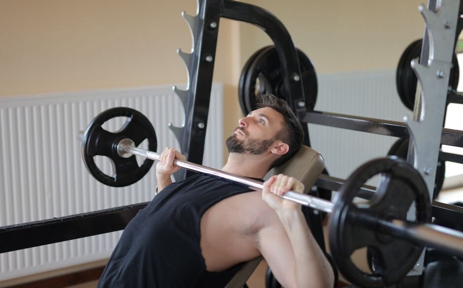 Sintomas de Overtraining Musculação: 7 Sinais e Protocolo