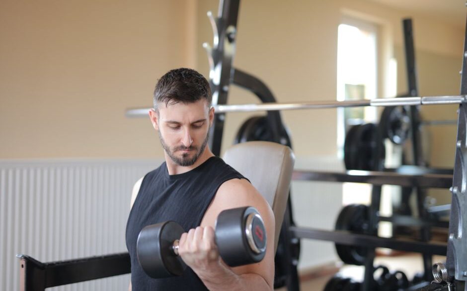 Treino ABC 3x vs 4x: Qual Divisão Rende Mais Hipertrofia?